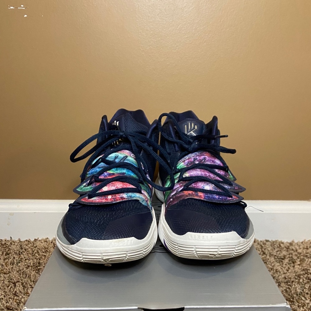 Kyrie 5